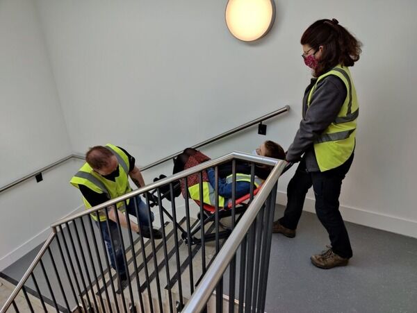 evac-chair-training-course-my-fire-safety-1024x770